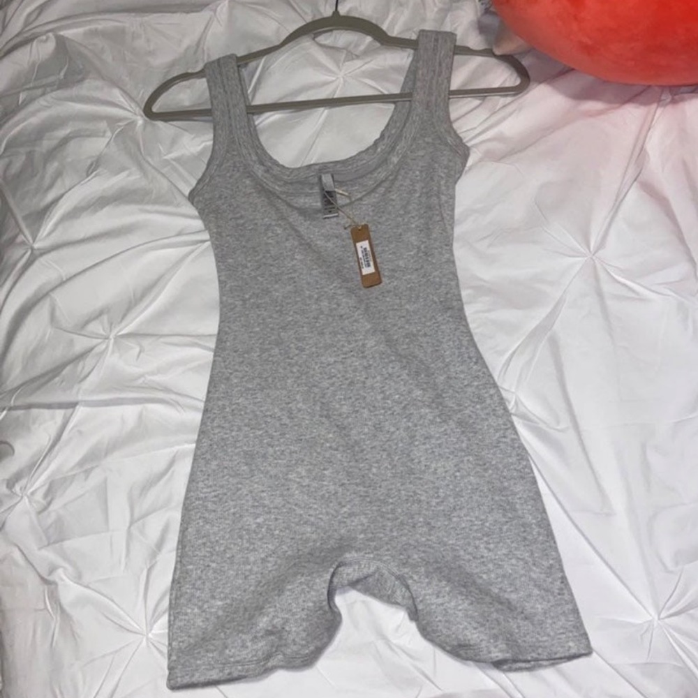 Skims Cotton Rib Onesie XS